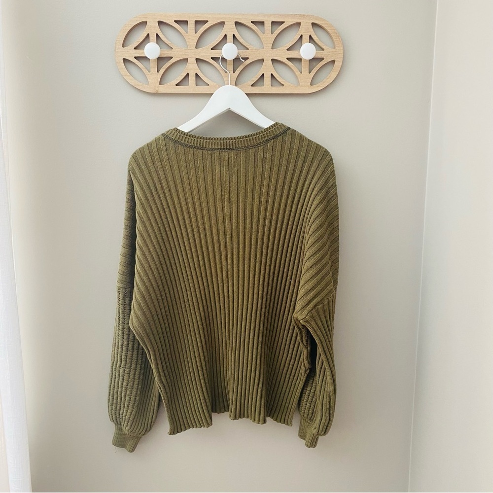 BDG by Urban Outfitters Oversized High Low Sweater Green Sz Small - Picture 6 of 8